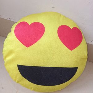 Smile Emoji Cushion😍