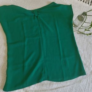 Suite Blanco Green Top