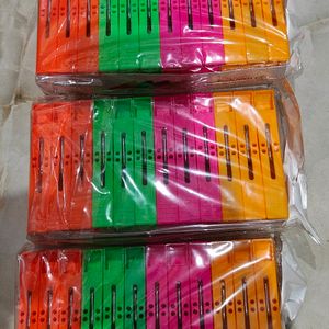 Combo 24Pcs Cloth Clip And 20pcs 10*12 Courier Bag