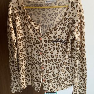 Woollen Shrug , Leopard Print, Fits S And M