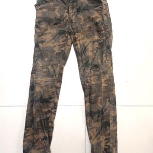 MAX Boys Camouflage Print Pant