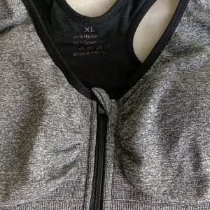 grey active wear