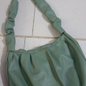 Bucket Sling Bag!.