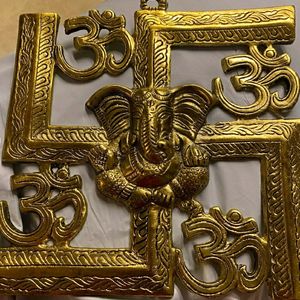 Metal Wall Hanging On Swastik Ganesha Idol