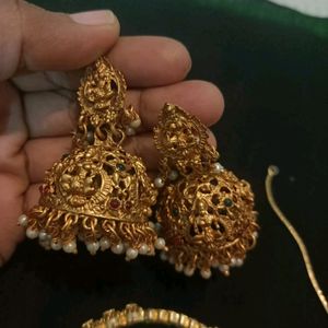 Traditional Jewellery Set