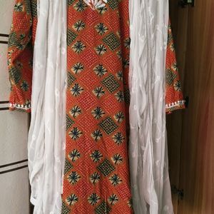 Chikankari Kurti Pant Set