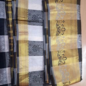 New Elegant B/W Checks Saree