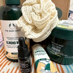 New The Body Shop Skin Care Kit