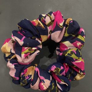 Multicoloured Scrunchie