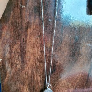 Neck Chain With Pendant