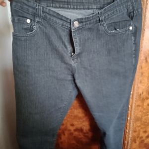Capri Jeans