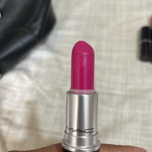 MAC Full Size Matte Lipstick Breathing Fire Shade