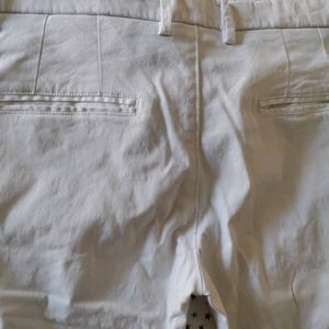 Zara 35 Length White Jeans