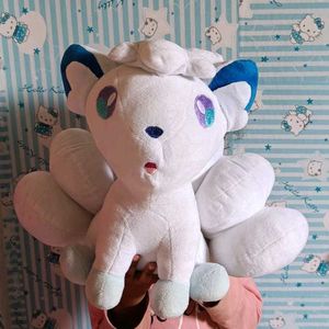 Alolan Vulpix Pokemon Character