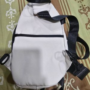 New Chest Bag With Many Compartments