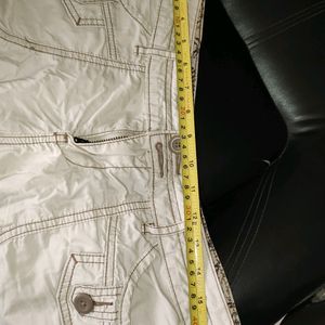 Multi Pocket Off White Shorts