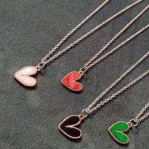 Dainty Heart necklace (Pack Of 1)