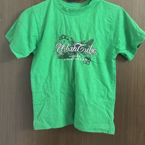 Green T shirt  For Kids 75cm Only 109 Rs