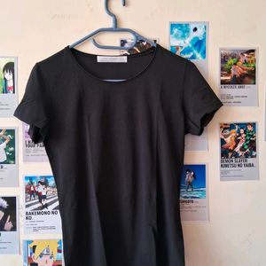 Black Plain Fitted Tshirt