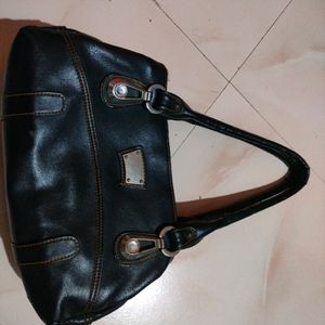 Leather purse