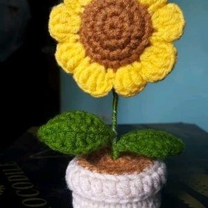 Crochet Sunflower Pot 🌻