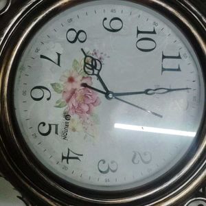 WALL CLOCK