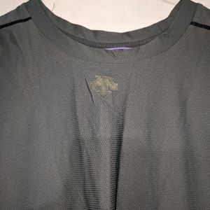 Under Armor Tshirt For Exercise