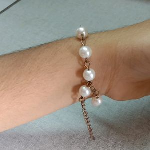 Dainty Bracelet (Adjustable)