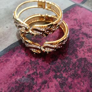 Women Pearl Bangles For  Party