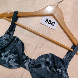 30rs Off 🚚3 Bras Mixed Size• padded