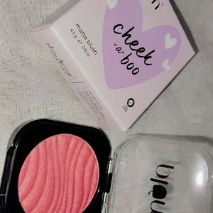 Plum Cheeka-boo Blush