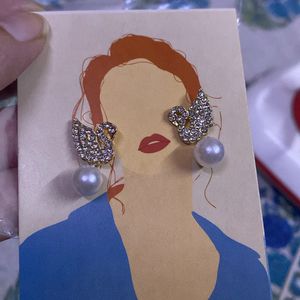 Cute Swan Earrings