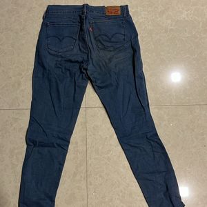 Levi’s Jeans