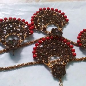 Red Pendent Set