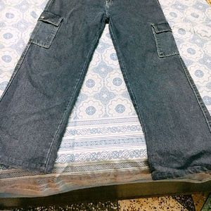 Cargo Jeans