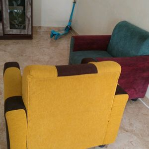 Mini Sofa But Weight Carry Upto 80 Kg.