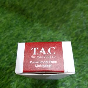 TAC KUMKUMADI FACE MOISTURIZER