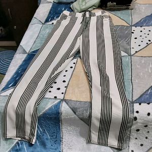 Abbeline Black and White Pants & Trouser