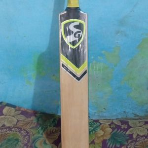 SG Cricket Bat