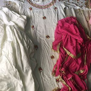 Suit set with dupatta