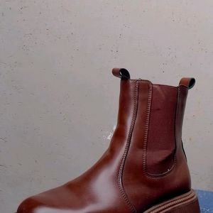 Brown Winter Boots