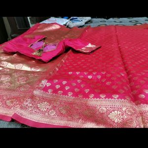 Beautiful Rose Pink Saree With Stitched Blouse