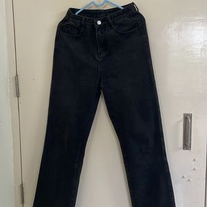 URBANIC Black Straight Jeans