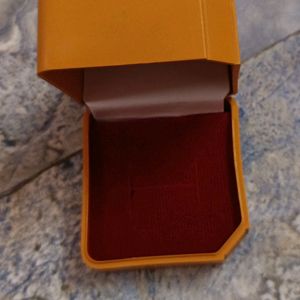 Ring Keeping Box