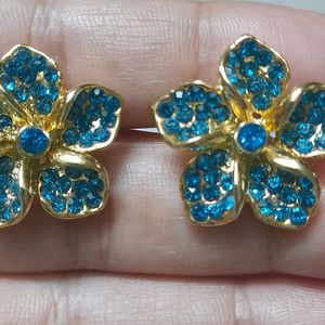 Flower Studs with Blue Stones