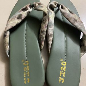 Trendy Olive Sandals - 40 Size