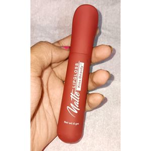 Matte Lipgloss lipstick (Shade 06)