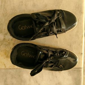 Black Shoes With Satin Laces