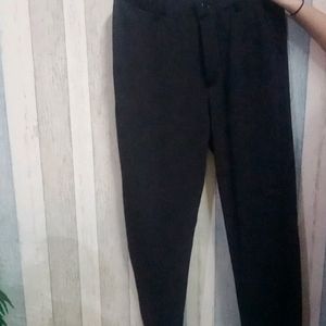 Woman Trouser Black Colour