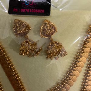 Gold Lakshmi Devi Jewellery Set